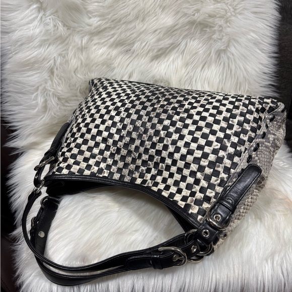 🔥SALE 🔥 Authentic Python Leather 2 Way Bag Brand New - Picture 3 of 13